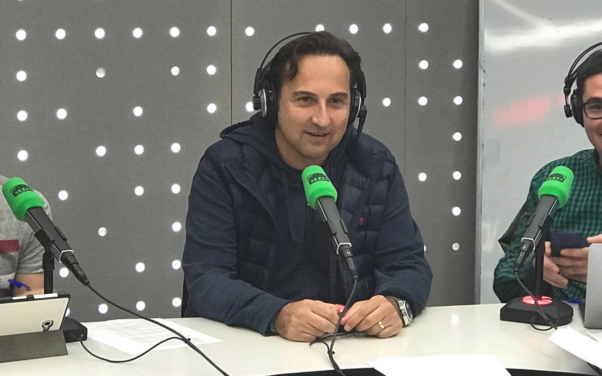 Iker Jiménez: "Retrofútbol es un homenaje a ese fútbol que nos hizo disfrutar tanto" Iker Jiménez: "Retrofútbol es un homenaje a ese fútbol que nos hizo disfrutar tanto"