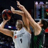 Felipe Reyes, ante Todorovic