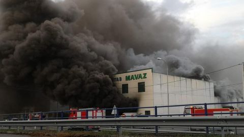 Incendio Ourense Poligno San Cibrao