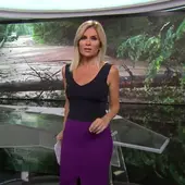 Sandra Golpe dirige y presenta Antena 3 Noticias 1 Sandra Golpe dirige y presenta Antena 3 Noticias 1