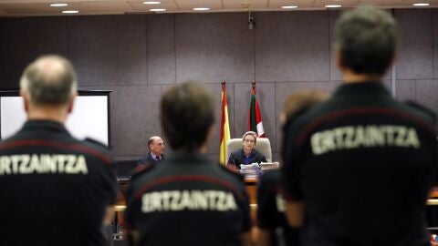 Imagen del juicio por la muerte de &Iacute;&ntilde;igo Cabacas en Bilbao