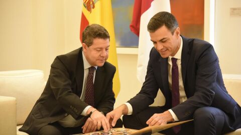 Pedro S&aacute;nchez y Garc&iacute;a-Page en una imagen de archivo