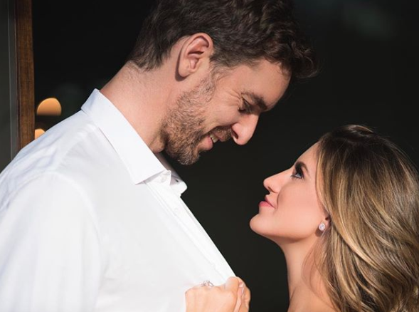 Pau Gasol anuncia emocionado su boda con Cat McDonell Pau Gasol anuncia emocionado su boda con Cat McDonell
