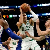 Jayson Tatum, en acción ante los Sixers Jayson Tatum, en acción ante los Sixers