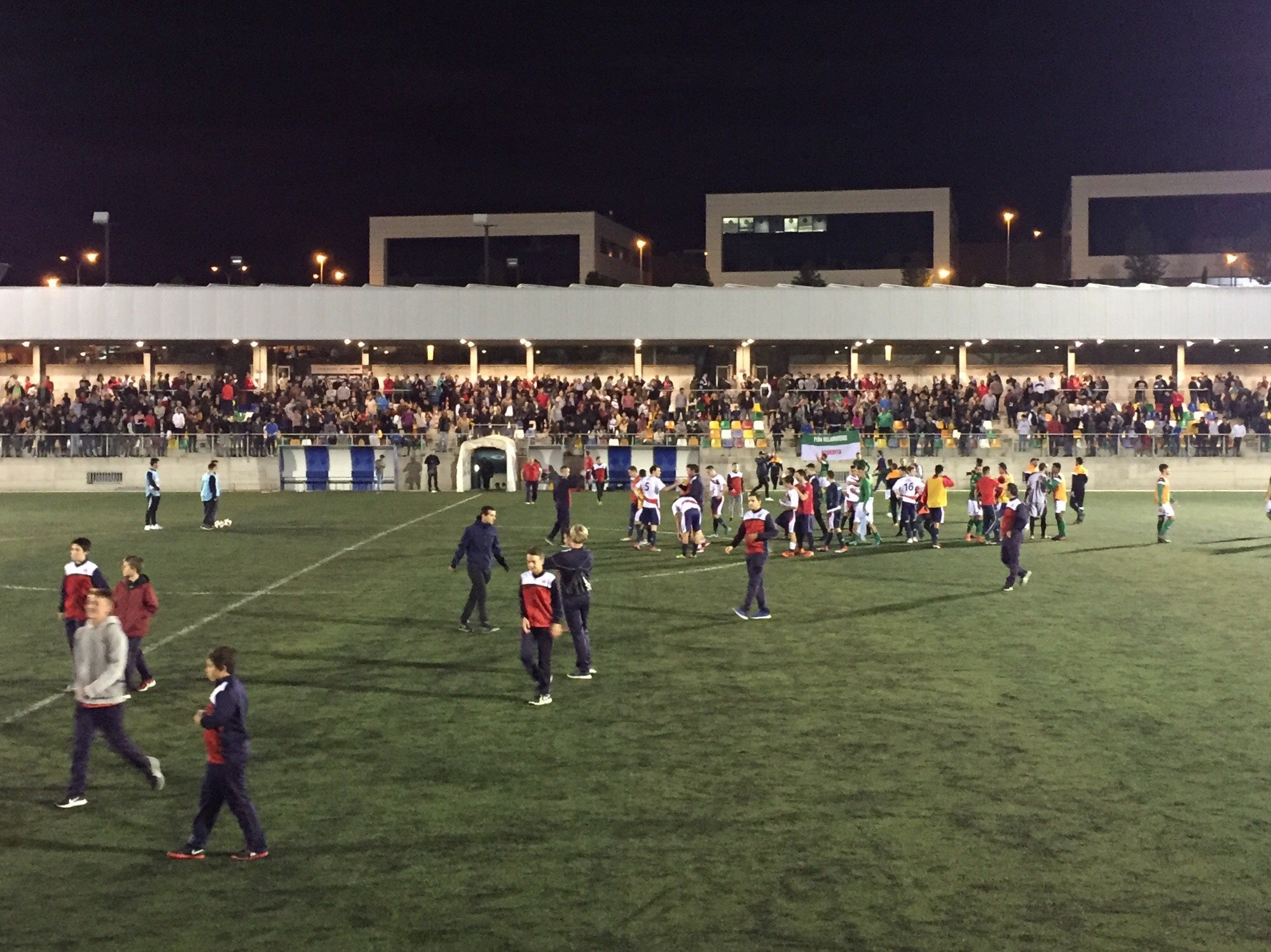 Andoni Alonso: “Lo hemos dado todo, solo queda aplaudir” Andoni Alonso: “Lo hemos dado todo, solo queda aplaudir”