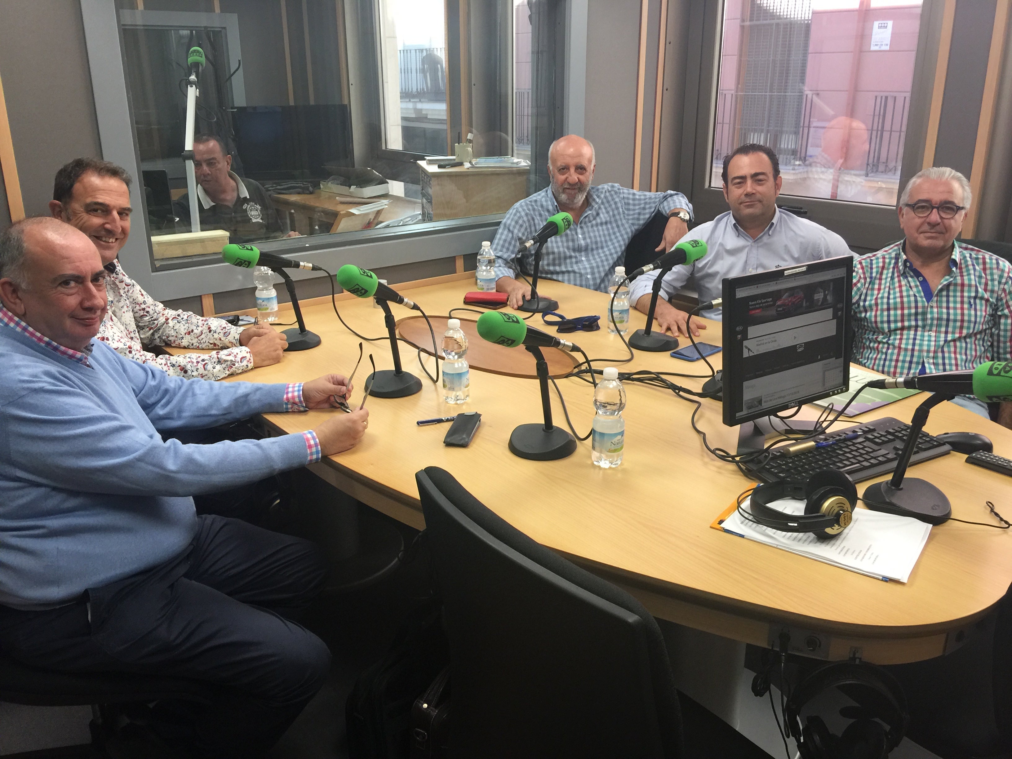 Tertulia de Actualidad que analiza hoy la huelga de Médicos Tertulia de Actualidad que analiza hoy la huelga de Médicos