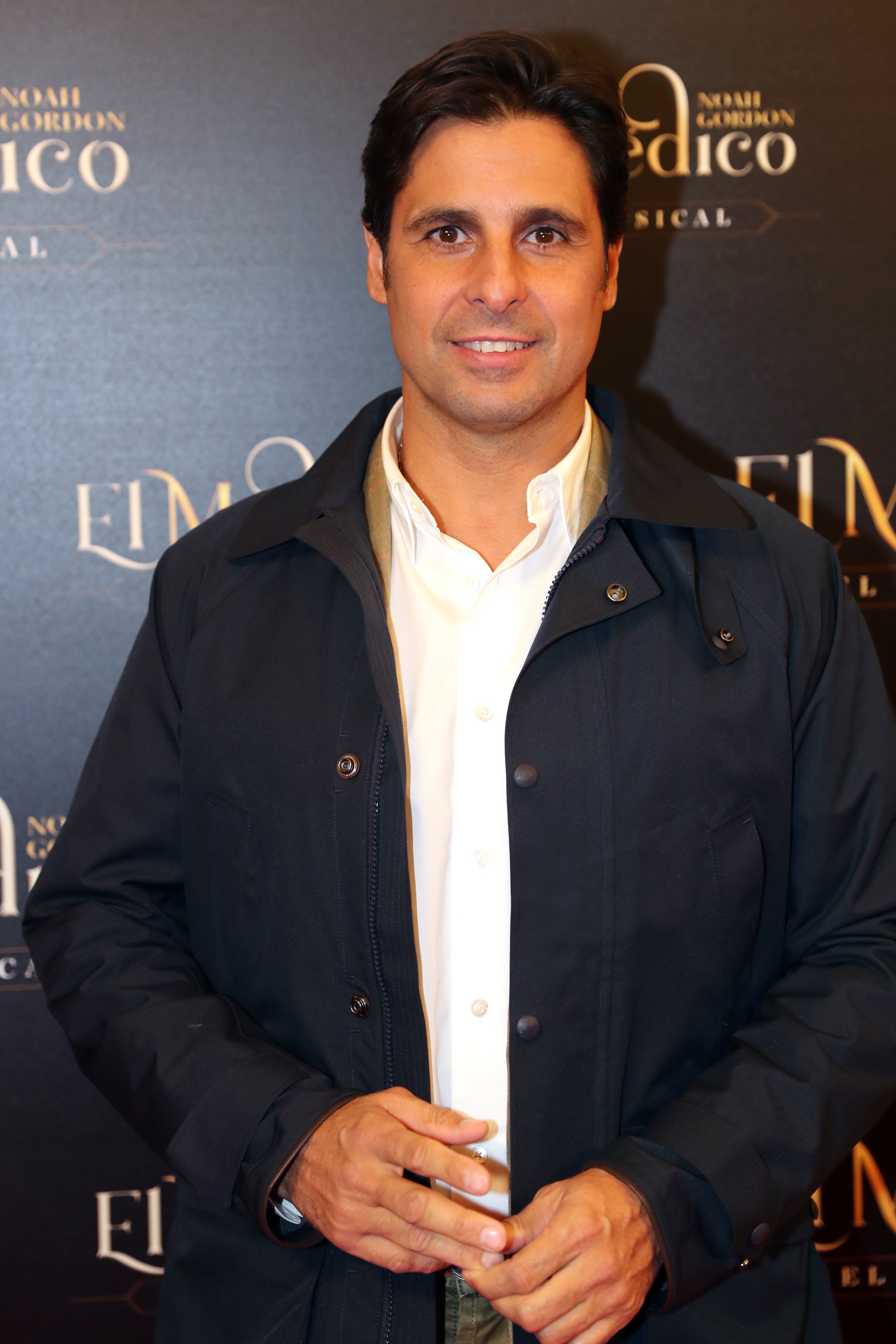 Fran Rivera se graba en el bar franquista 'Casa Eladio' y desata la polémica Fran Rivera se graba en el bar franquista 'Casa Eladio' y desata la polémica