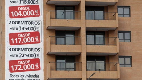 laSexta Noticias 20:00 (19-10-18) Algunos bancos se blindan tras el giro del Tribunal Supremo: congelan la concesi&oacute;n de hipotecas