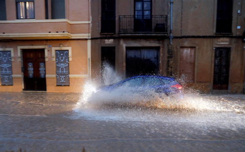 Activan la alerta roja en el litoral sur de Valencia Activan la alerta roja en el litoral sur de Valencia