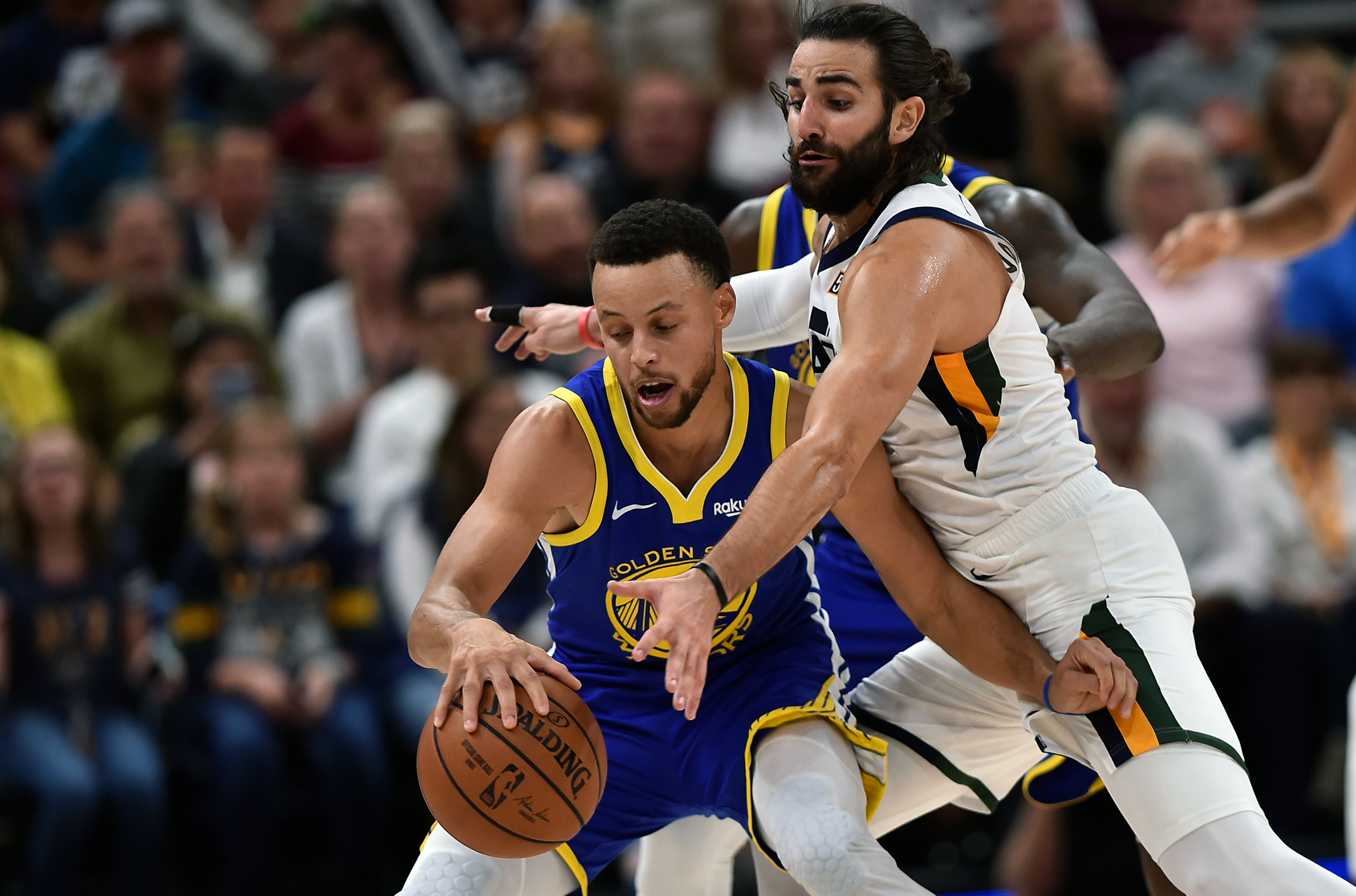 Los Warriors anulan sobre la bocina a los Jazz de Ricky Rubio; Mirotic se sale ante los Kings Los Warriors anulan sobre la bocina a los Jazz de Ricky Rubio; Mirotic se sale ante los Kings