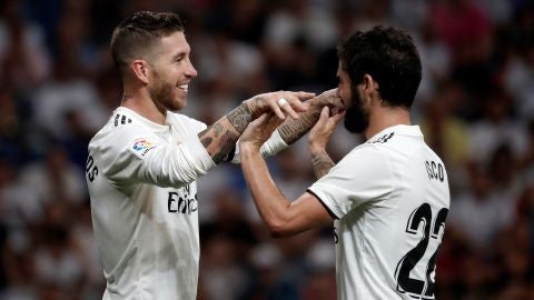 Sergio Ramos e Isco celebran un gol
