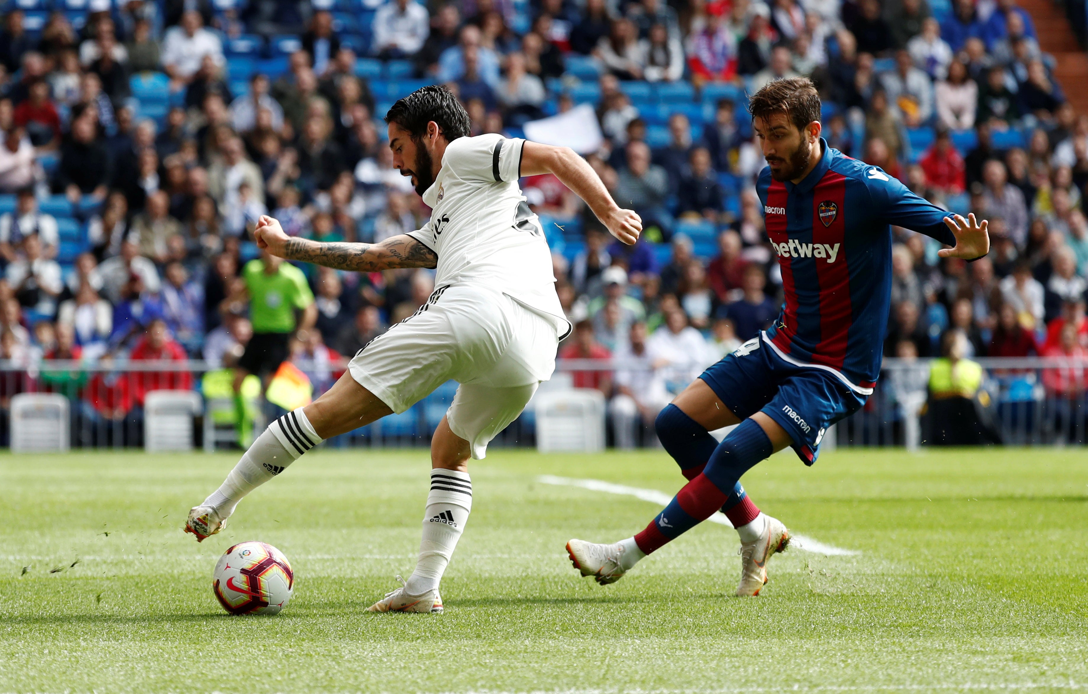 Escucha los goles del Real Madrid y el Levante narrados en Radioestadio Escucha los goles del Real Madrid y el Levante narrados en Radioestadio