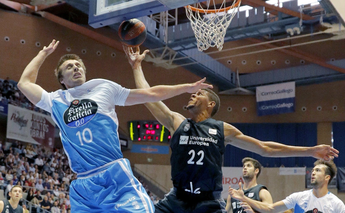 Campazzo lidera la victoria de un Real Madrid con importantes bajas ante el Monbus Obradoiro Campazzo lidera la victoria de un Real Madrid con importantes bajas ante el Monbus Obradoiro