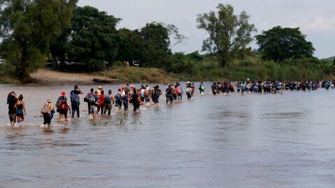 Caravanas de migrantes centroamericanos que cruzan estos días Guatemala y México con destino a Estados Unidos