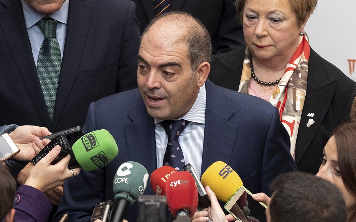 Los autónomos advierten a Sánchez: "Poner la zancadilla a quienes crean empleo tendrá efectos negativos" Los autónomos advierten a Sánchez: "Poner la zancadilla a quienes crean empleo tendrá efectos negativos"