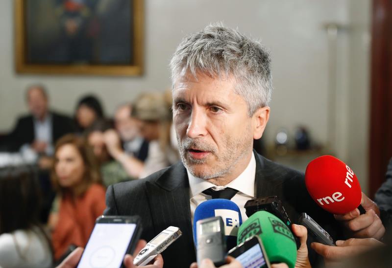 Interior retirará concertinas de zonas más vulnerables de Ceuta y Melilla Interior retirará concertinas de zonas más vulnerables de Ceuta y Melilla