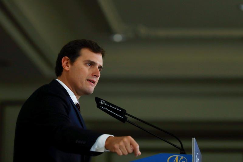 Albert Rivera: "Si depende de Ciudadanos, los Presupuestos no van a salir adelante" Albert Rivera: "Si depende de Ciudadanos, los Presupuestos no van a salir adelante"