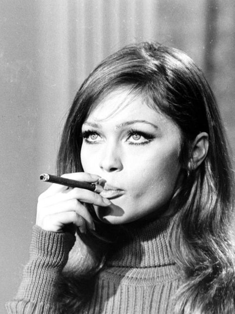 Pepa Flores, la actriz conocida como Marisol, recibirá el Goya de Honor 2020 en su ciudad natal Pepa Flores, la actriz conocida como Marisol, recibirá el Goya de Honor 2020 en su ciudad natal