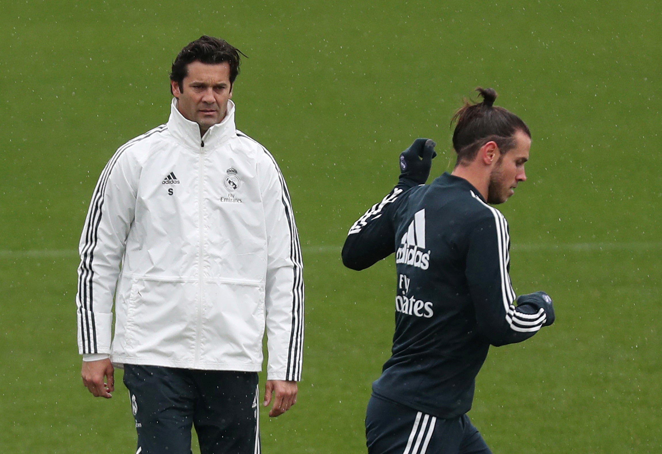 Solari convoca a cuatro canteranos y deja a Bale, Kroos, Isco y Modric en Madrid Solari convoca a cuatro canteranos y deja a Bale, Kroos, Isco y Modric en Madrid