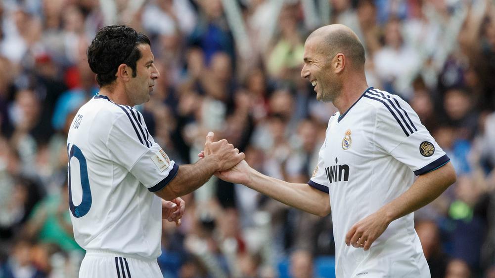 De la Morena recuerda la reunión en el Eurobuilding porque "Figo no pasaba el balón a Zidane" De la Morena recuerda la reunión en el Eurobuilding porque "Figo no pasaba el balón a Zidane"