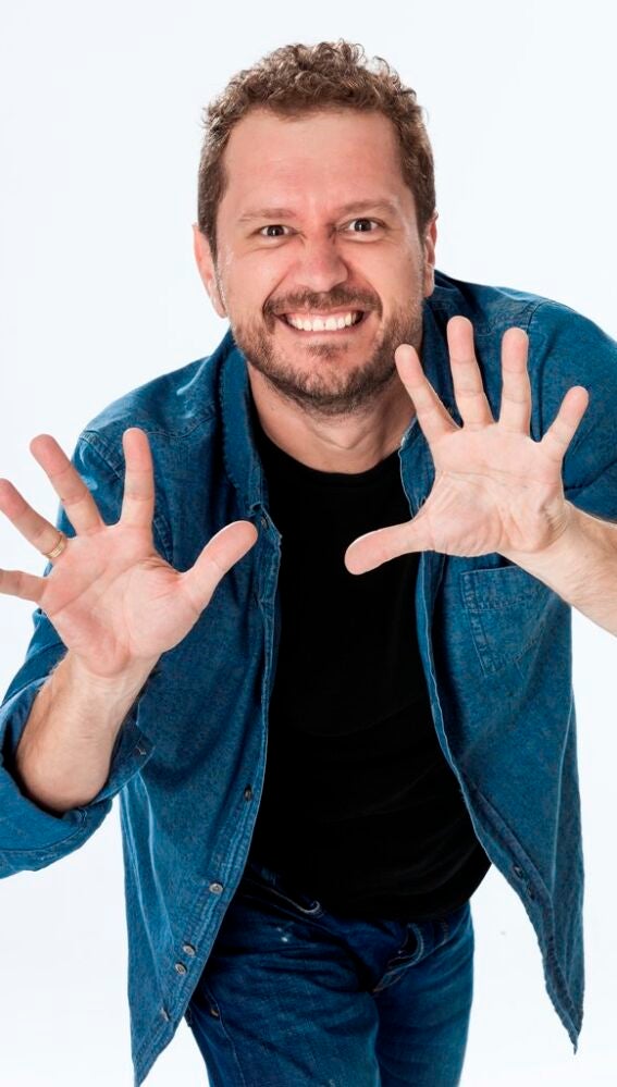 El Monaguillo visita Castellón con su show '¿Solo lo veo yo?'