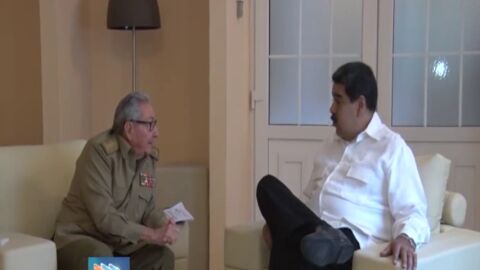 Nicol&aacute;s Maduro visita Cuba para reunirse con Ra&uacute;l Castro