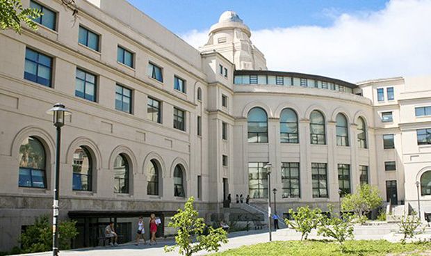 La Universidad de Valencia denuncia a un profesor que dijo frases machistas La Universidad de Valencia denuncia a un profesor que dijo frases machistas