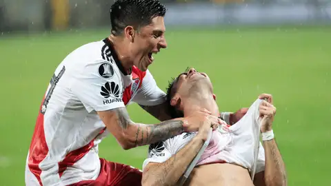 Los jugadores de River Plate celebran su victoria contra Gremio Los jugadores de River Plate celebran su victoria contra Gremio