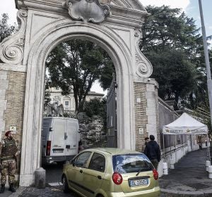 Entrada a la nunciatura de la Santa Sede en Roma Entrada a la nunciatura de la Santa Sede en Roma