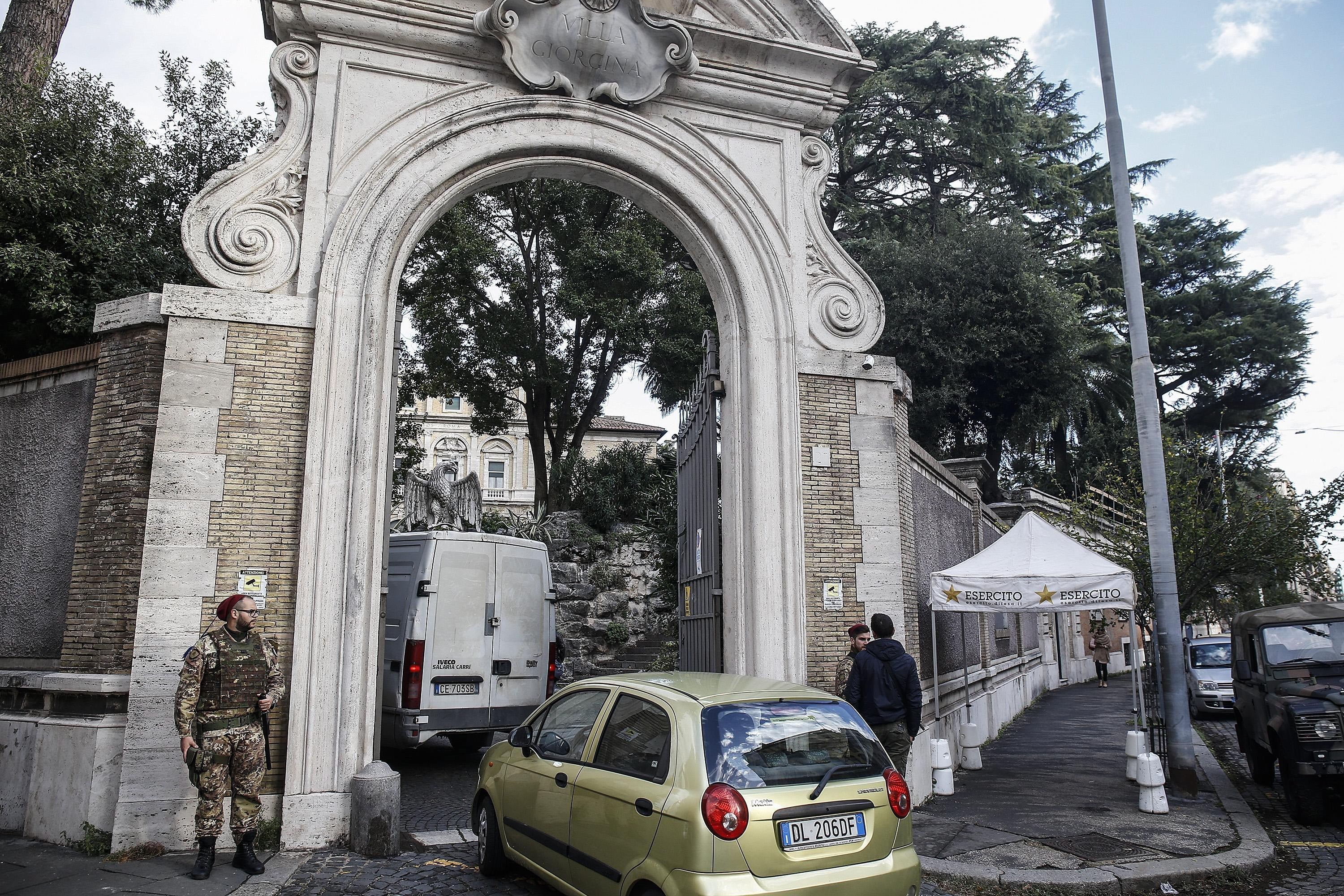 Los huesos hallados en la Nunciatura de Roma no pueden ser los de Emanuela Orlandi y Mirella Gregori Los huesos hallados en la Nunciatura de Roma no pueden ser los de Emanuela Orlandi y Mirella Gregori