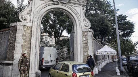 VIDEO Entrada a la nunciatura de la Santa Sede en Roma 