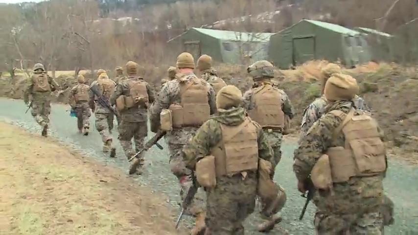 Defensa suspende al capitán Zúñiga, responsable del ejercicio en Cerro Muriano en el que murieron dos militares Defensa suspende al capitán Zúñiga, responsable del ejercicio en Cerro Muriano en el que murieron dos militares