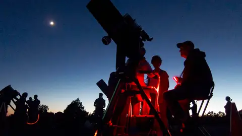 Otras formas de hacer astronomia Otras formas de hacer astronomia