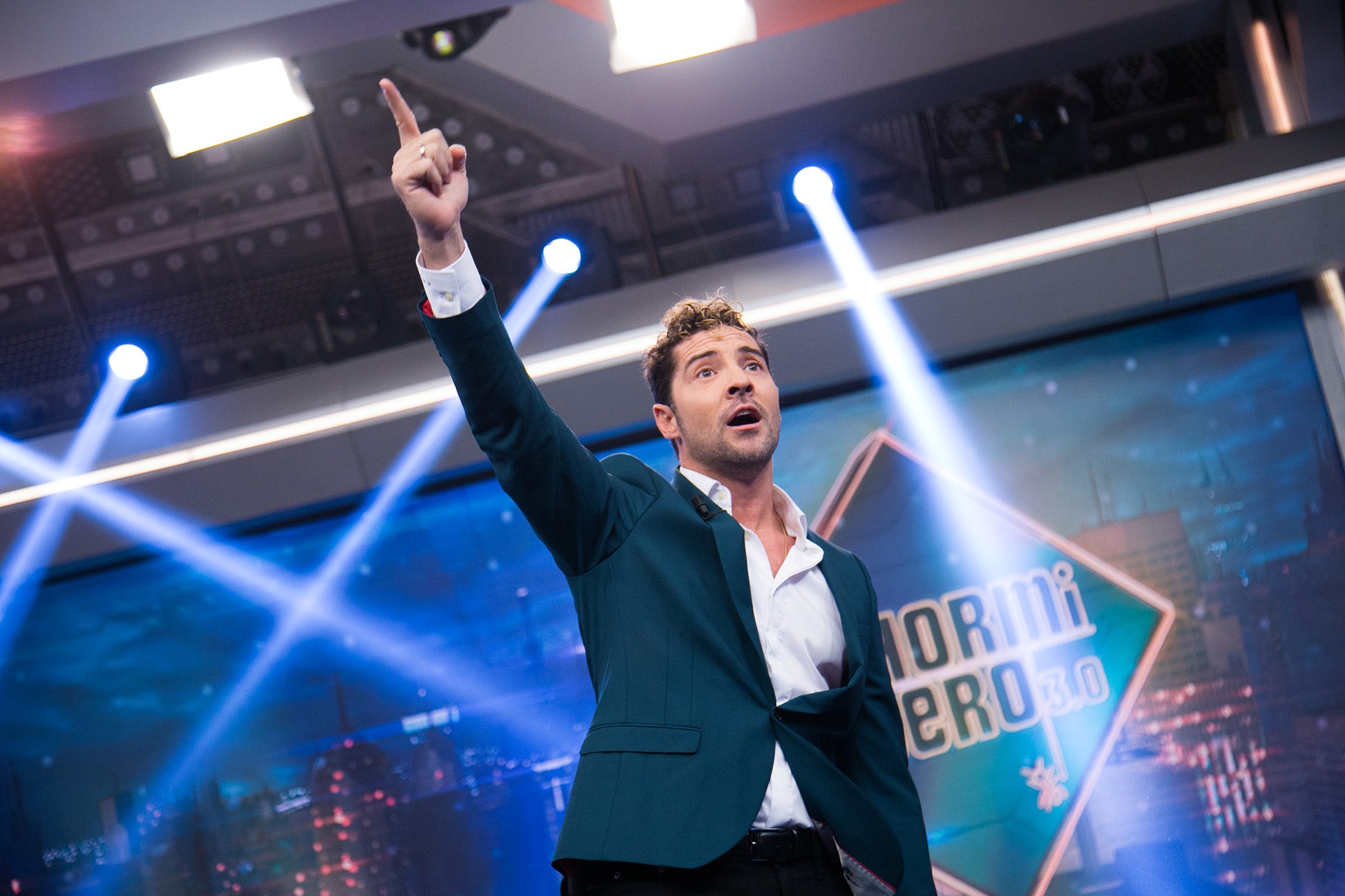 Analizando el estilismo de los famosos con Montse Guals Analizando el estilismo de los famosos con Montse Guals