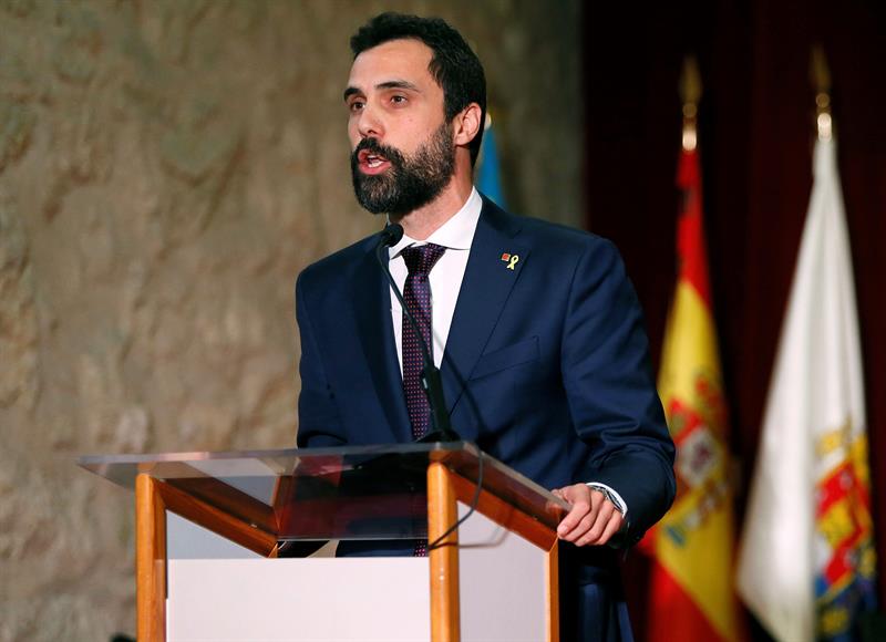 Torrent reclama una "solución democrática" ante un juicio del 'procés' que no prevé "justo" Torrent reclama una "solución democrática" ante un juicio del 'procés' que no prevé "justo"