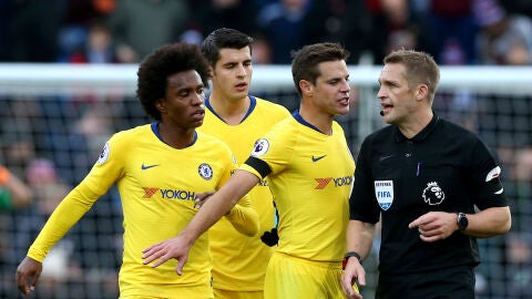 El &aacute;rbitro Craig Pawson, durante el Burnley vs Chelsea