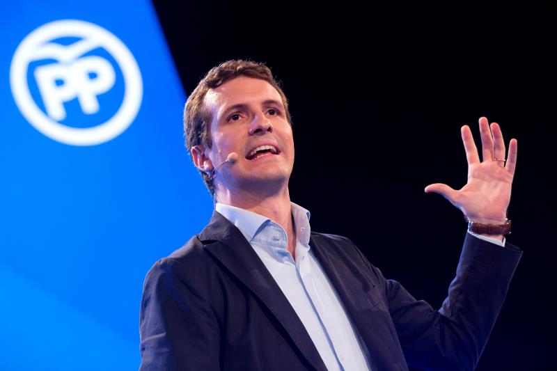 Casado denuncia la "complicidad" del Gobierno ante los delitos del "procés" Casado denuncia la "complicidad" del Gobierno ante los delitos del "procés"