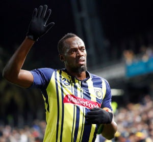Usain Bolt, durante un partido con el Central Coast Mariners Usain Bolt, durante un partido con el Central Coast Mariners