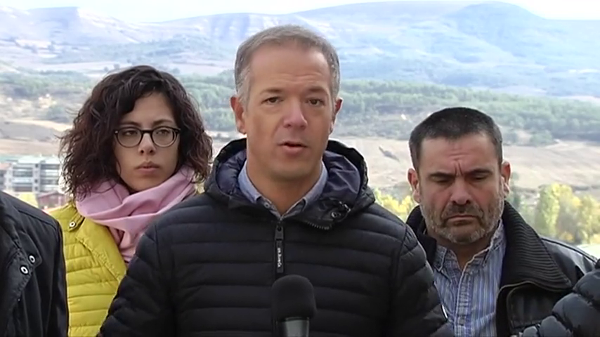 Ander Gil acusa a "las tres derechas" de avivar el conflicto de Alsasua Ander Gil acusa a "las tres derechas" de avivar el conflicto de Alsasua