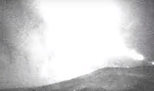 Un fragmento de cometa impacta contra la atmósfera y genera "una gran bola de fuego" sobre Castilla La Mancha Un fragmento de cometa impacta contra la atmósfera y genera "una gran bola de fuego" sobre Castilla La Mancha