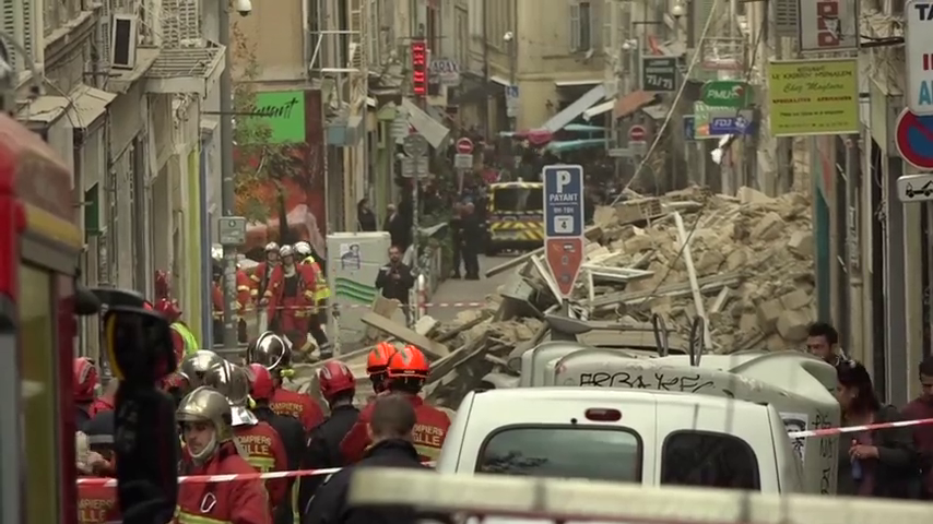 Buscan entre 8 y 10 desaparecidos tras el derrumbe de dos edificios en Marsella Buscan entre 8 y 10 desaparecidos tras el derrumbe de dos edificios en Marsella