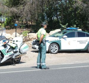 La Guardia Civil detectó al conductor en la A-4 a la altura de Manzanares La Guardia Civil detectó al conductor en la A-4 a la altura de Manzanares
