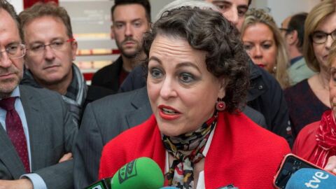 La ministra de Trabajo, Magdalena Valerio, en declaraciones a los periodistas