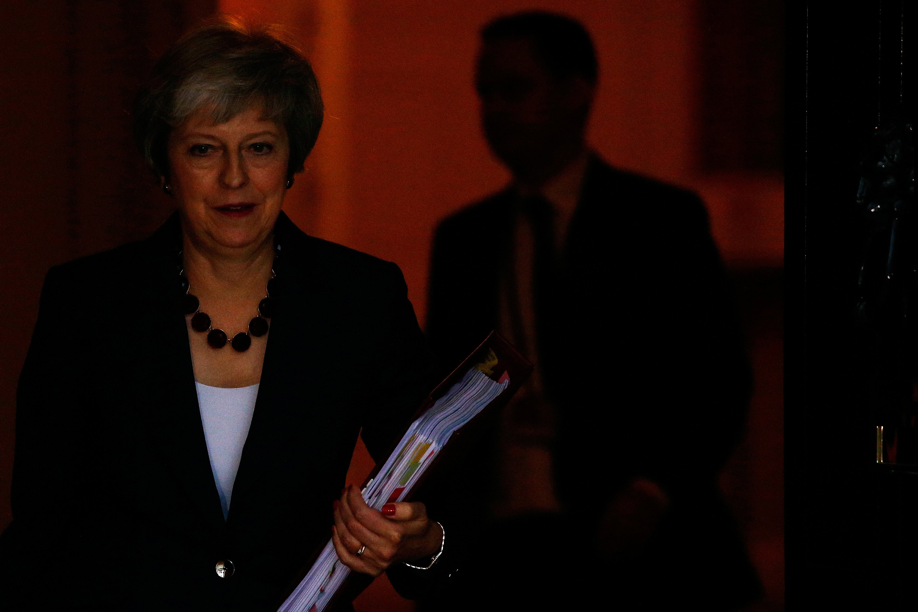 El Gobierno británico respalda el acuerdo del "brexit" El Gobierno británico respalda el acuerdo del "brexit"