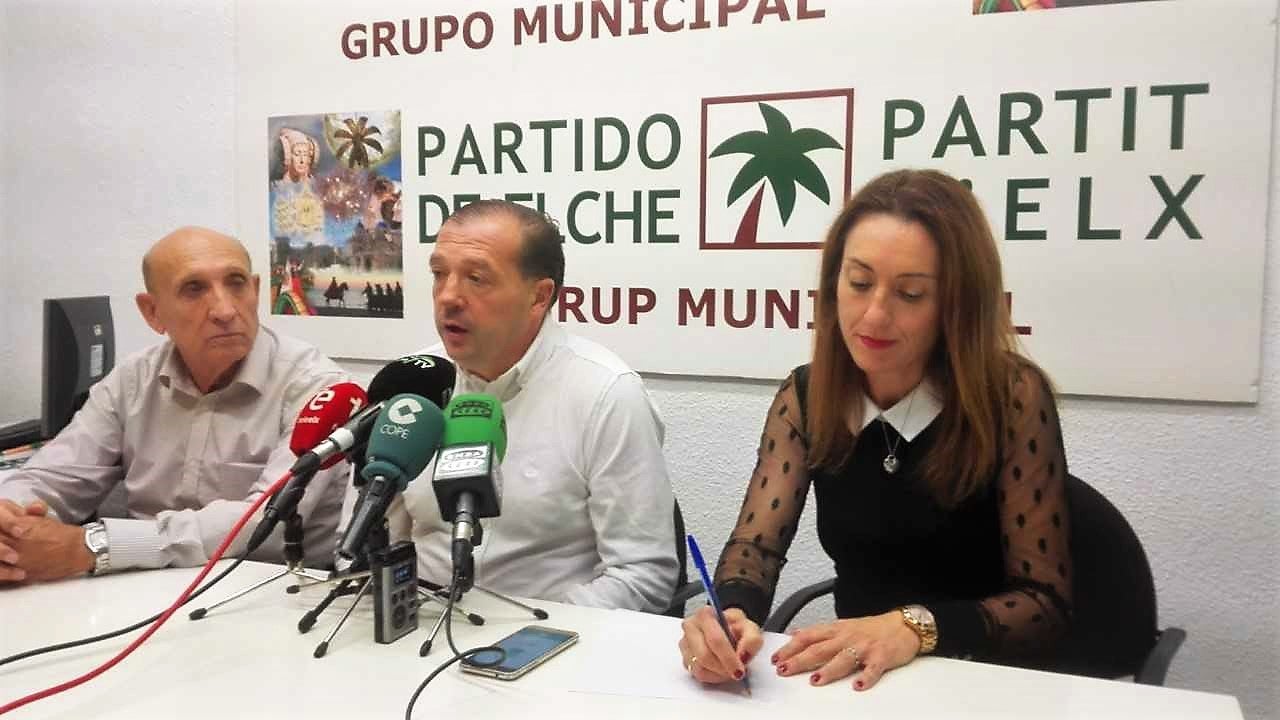 El Partido de Elche votará a favor del presupuesto municipal aunque no contemple la rebaja del IBI El Partido de Elche votará a favor del presupuesto municipal aunque no contemple la rebaja del IBI