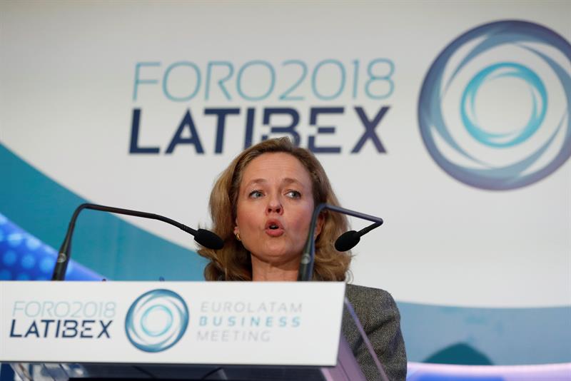 Calviño considera extraordinariamente positivo el acuerdo del "Brexit" Calviño considera extraordinariamente positivo el acuerdo del "Brexit"