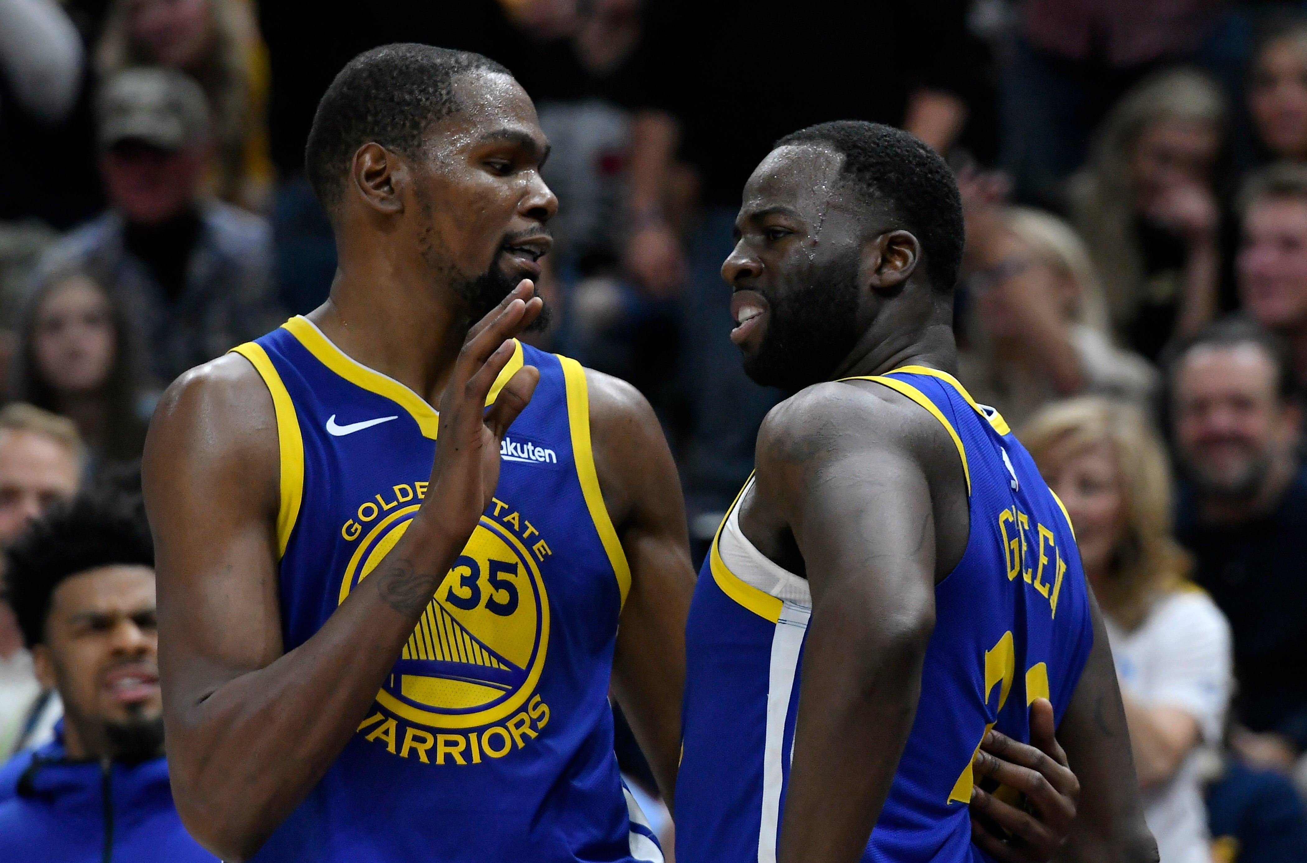 Un jugador de los Warriors: "No hay forma de que Durant juegue aquí el año que viene" Un jugador de los Warriors: "No hay forma de que Durant juegue aquí el año que viene"