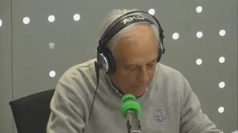 VÍDEO | Raúl del Pozo: "A mí no me gustaría meter en mi gobierno a Pablo Iglesias, pero negarle el pan es una torpeza" VÍDEO | Raúl del Pozo: "A mí no me gustaría meter en mi gobierno a Pablo Iglesias, pero negarle el pan es una torpeza"