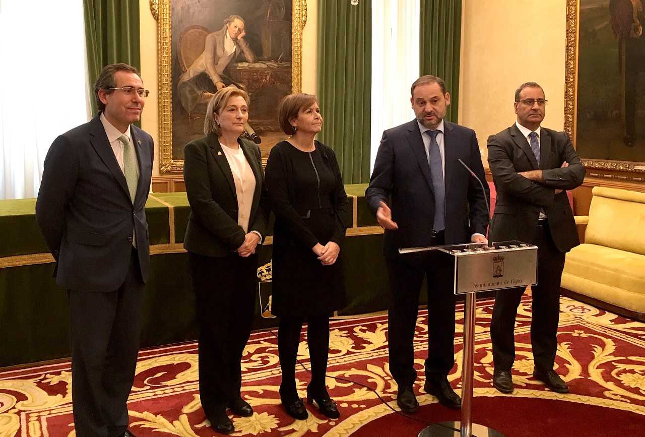 Más de Uno Gijón 16/11/2018 con Ana Fierro Más de Uno Gijón 16/11/2018 con Ana Fierro