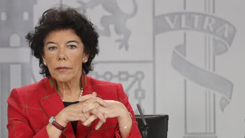 La ministra de Educaci&oacute;n y Portavoz del Gobierno, Isabel Cela&aacute;